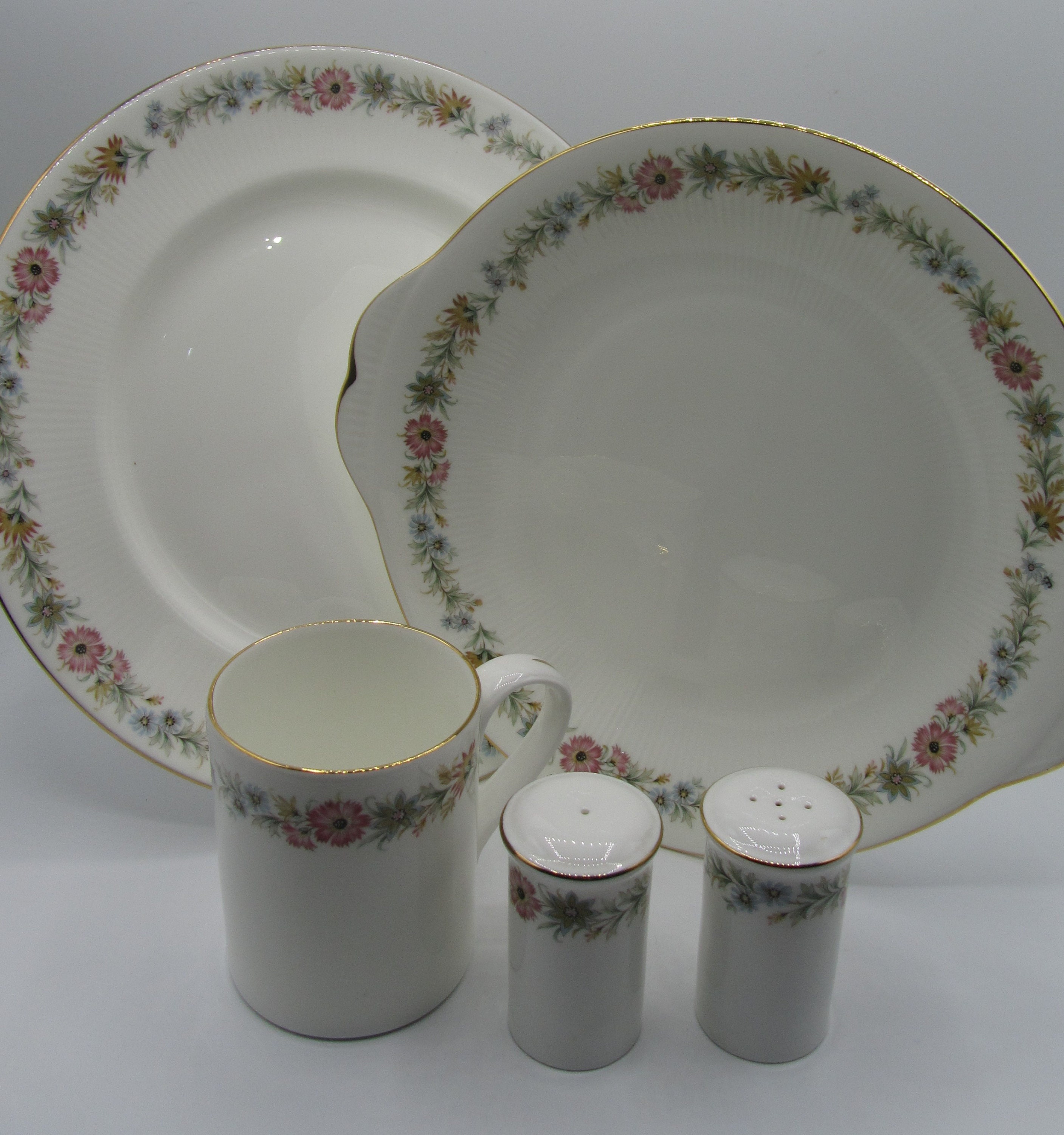 ロイヤルアルバート　パラゴン　大皿　Belinda ディナープレート　5枚 ロイヤルアルバート パラゴン 大皿 Belinda ディナープレート 5枚