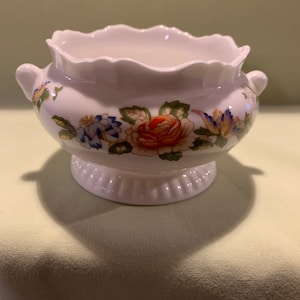 Aynsley Cottage Garded Rare Signed Bowl - Vintage Floral