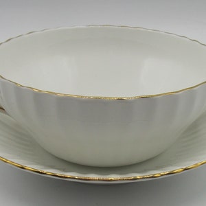 Paragon White Ribbed - Gold Edge - Soup Bowl and Stand
