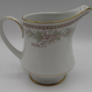 Noritake Bonaventure 1/2 Pint Milk Jug