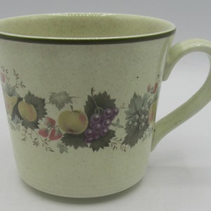 Royal Doulton Ernte-Girlande Tee Tasse