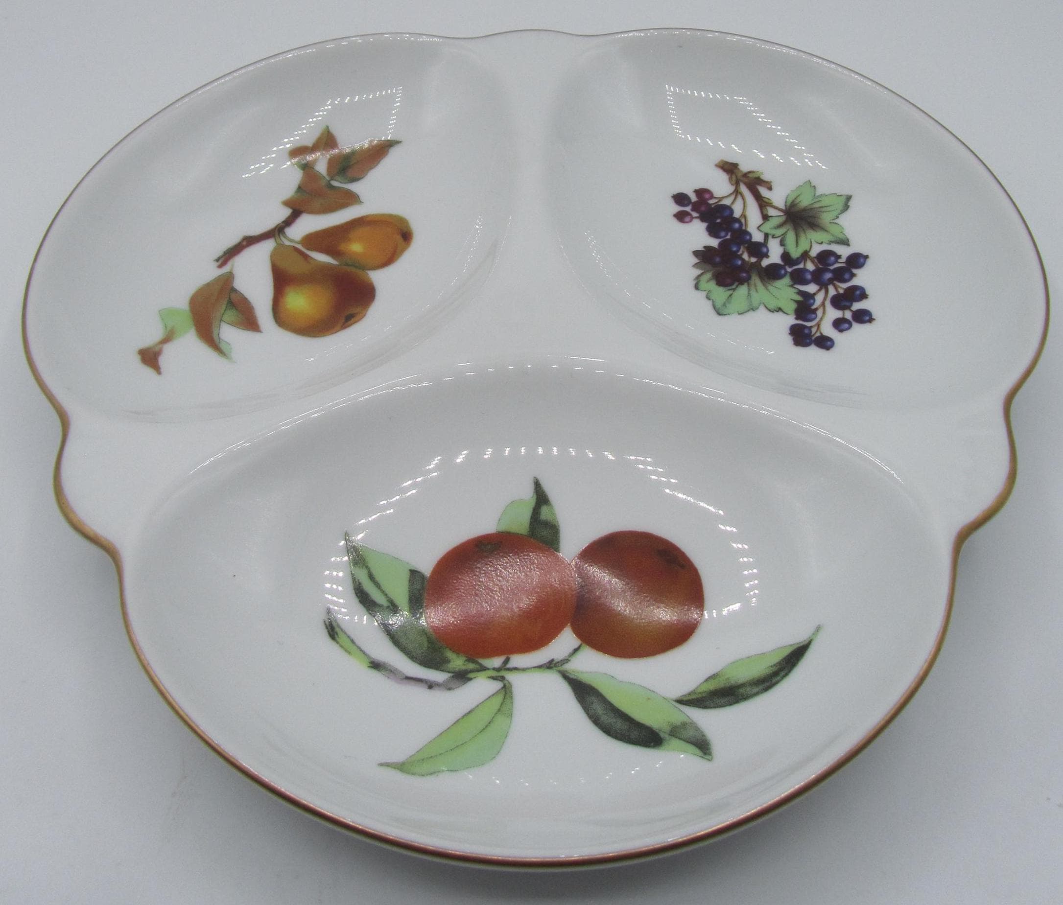 Royal Worcester Evesham Vale Gold 9 3/4