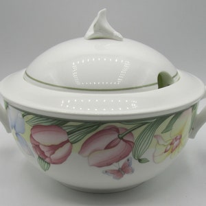 Villeroy and Boch Canari Lidded Veg/Soup Tureen