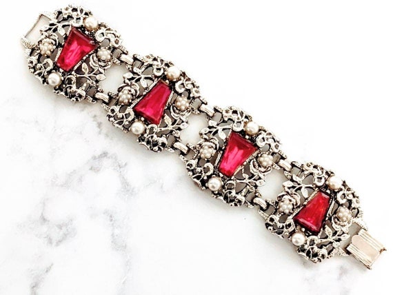 50's Silver Cocktail Charm Bracelet main image 0