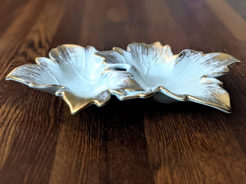 signed by Haeger Potteries in Gold Tweed pattern 1960/'s large gold vintage tray 13 in. 22-karat-gold painted mid century decorative tray