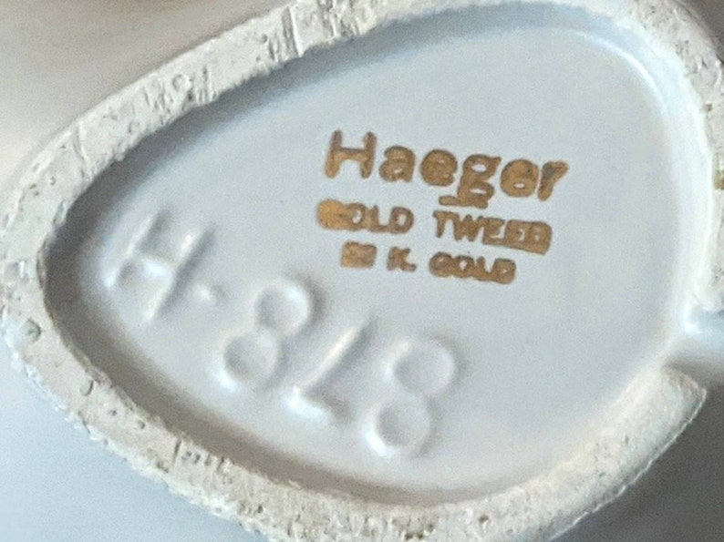 signed by Haeger Potteries in Gold Tweed pattern 1960/'s large gold vintage tray 13 in. 22-karat-gold painted mid century decorative tray