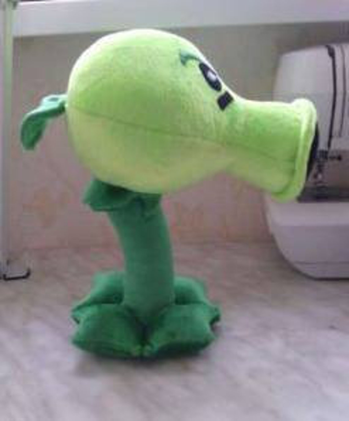 Large Plush Toy Peashooter From the Game Plants Vs. Zombies. 30cm - Etsy