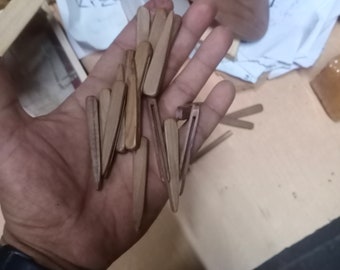 Mini pinzas de madera hechas a mano: pinzas para azafrán y cosméticos