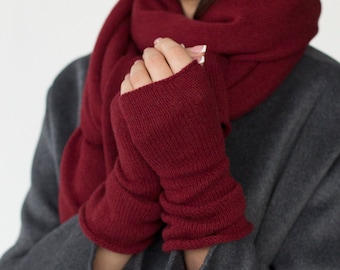 Burgundy Cashmere Fingerless Gloves for Woman - Stylish Arm Warmers in Solid Colors