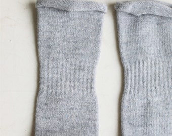 Cashmere bed socks women in grey color, mens slipper wool socks, knit boot slippers, merino wool socks, cool socks, house warm socks