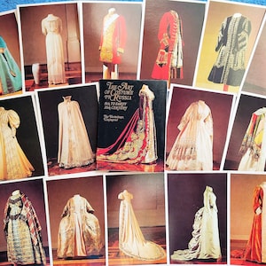Set 16 Postales vintage URSS Traje folclórico Vestido tradicional Ropa étnica Patrón de adorno Vyshyvanka Etno URSS Pueblos tradicionales