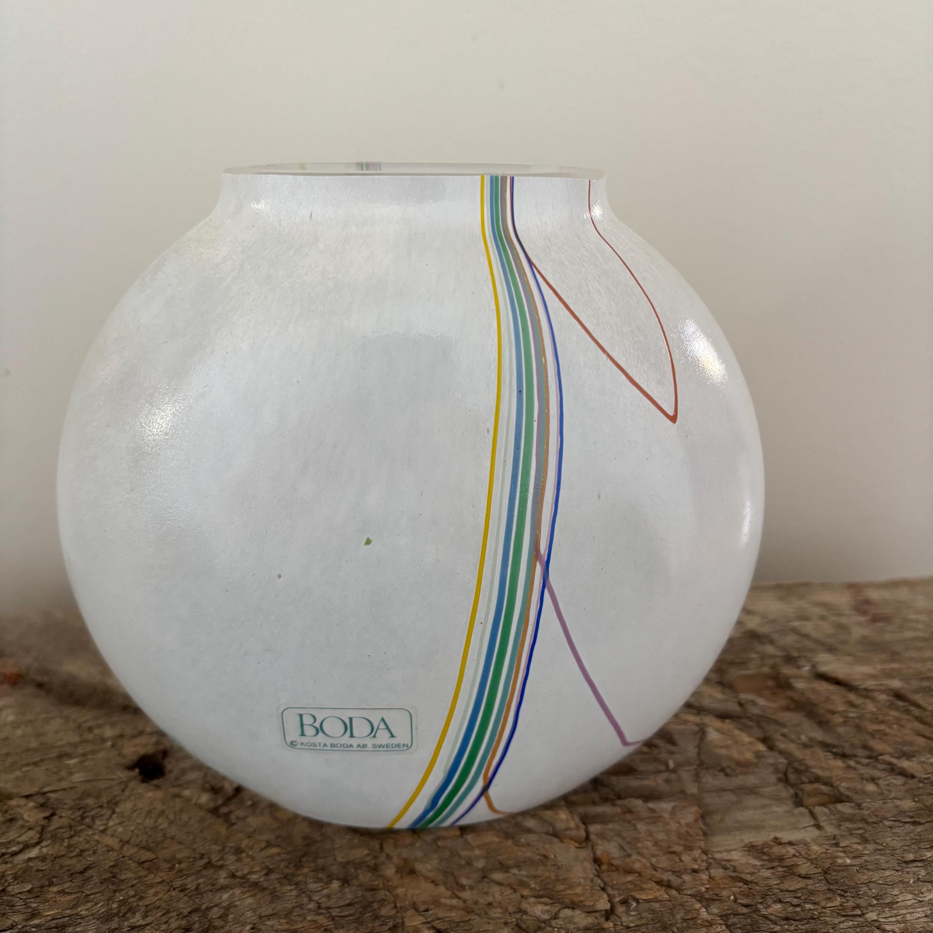 花瓶レインボー 78224、Bertil Vallien 作、Kosta Boda 1980 年代