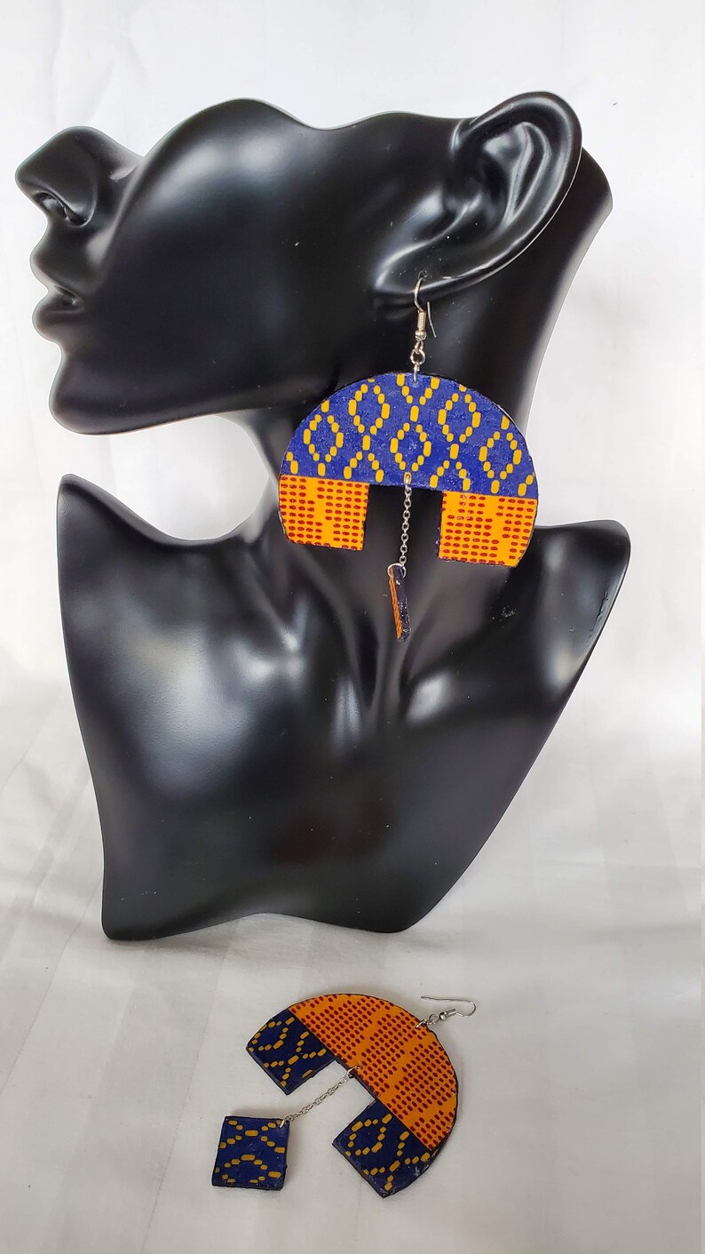 Wax fabric Beautiful Escape earrings