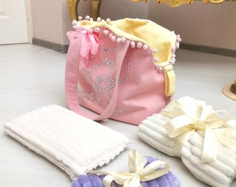 Dog Carrier Bag Summer Lightweight Puppy Bag Breathable Pet Carrier Personalized Dog Bag Personalization Dog Bag Rhinestone Bag Pets in Bag