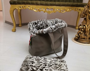 Carrying Bag with Fur for Dog Sling for Puppy Fur Bag for Chihuahua Carrier for Spitz Winter Bag for Dogs Cosmetic bag for mini dogs