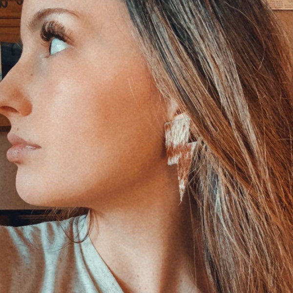 Lightning bolt Hide Earrings, Cowhide Earrings, Trending Earrings, Western Jewelery, Punchy, Texas Pride