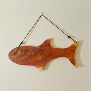 HolzRiff Hai Wandkunst