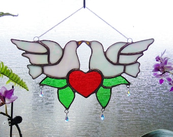 Love Birds suncatcher, Stained glass art, White Doves with Heart, perfect gift for Weddings, anniversary, celebration of love.