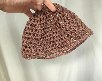Gorro de crochê em malha, gorro de algodão leve, chapéu de verão estético feito à mão, gorro boho macio e brilhante para mulheres.
