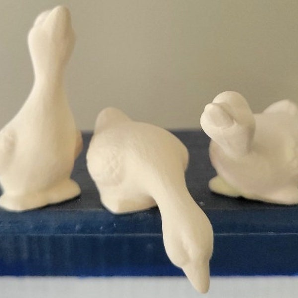 Ceramic bisque ready to paint  set of 3 miniature ducks. Trio of ducks in 3 positions. Shelf sitter ducks. Bisque ducks. Unpainted duckling