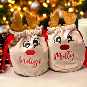 Christmas gift bag, Velvet reindeer pouch bag, Personalised Christmas bag with name, Christmas Eve, Reindeer antler treat bag