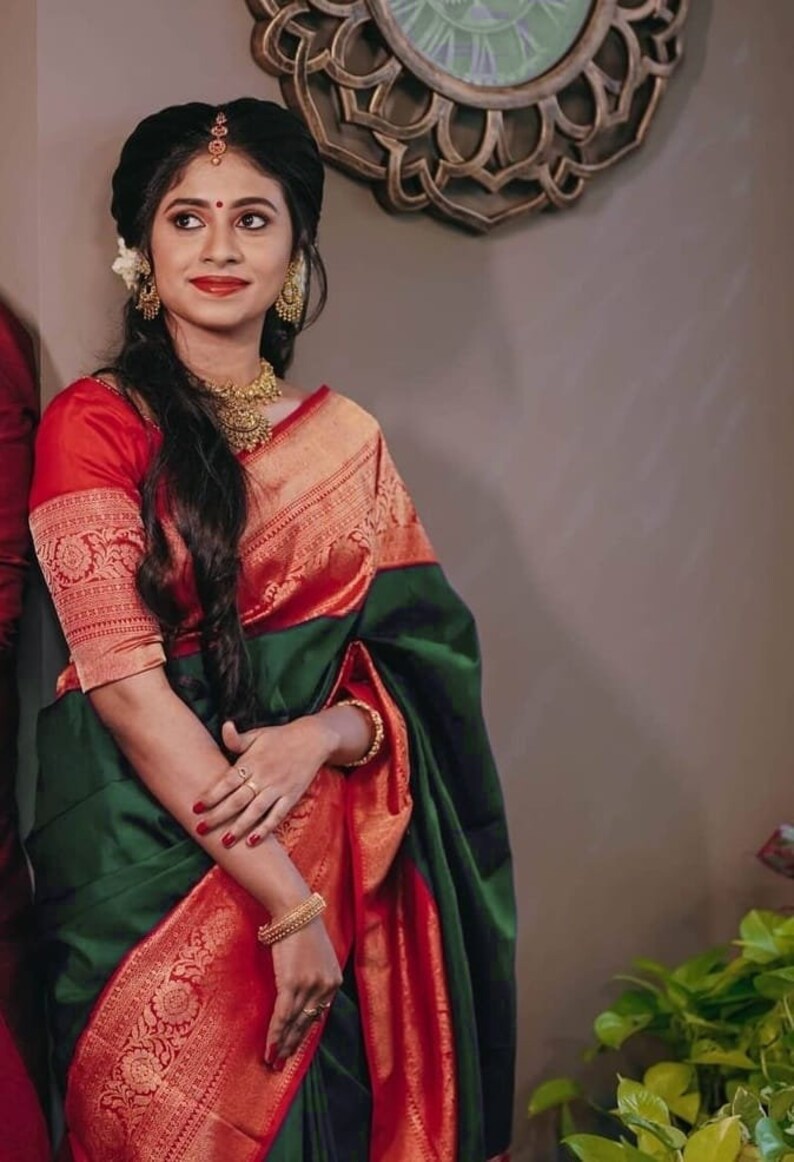 gree color saree flowear designer saree for weeding wear saree with red color blouse piece saree..