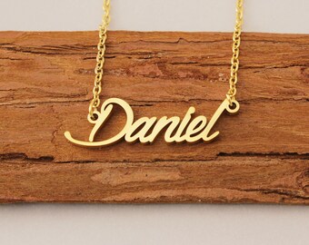 Daniel\'s Jewelers Name Necklaces 2025
