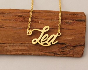 Collier Personnalisé Homme - Gravure De 1 à 8 Noms Sur Pendentif Cube - Chaîne Acier Inoxydable Argent, Noir Ou Or - Cadeau Fête Des Pères, Noël