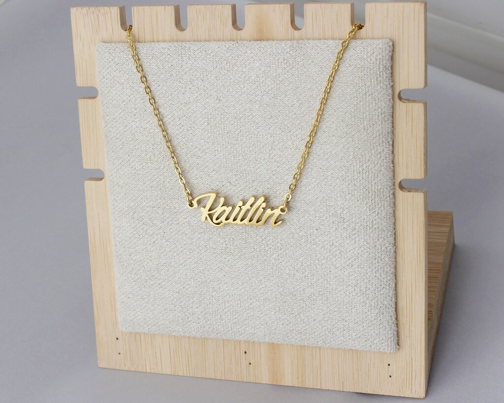 Collana Personalizzata MeMeDIY Con Monete Incise – 1-7 Iniziali/Nomi – Acciaio Inossidabile – Regalo Per Lei