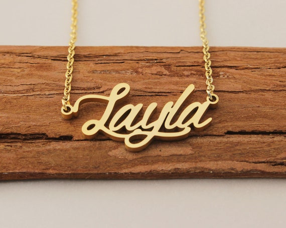 Girls nameplate necklace best sale