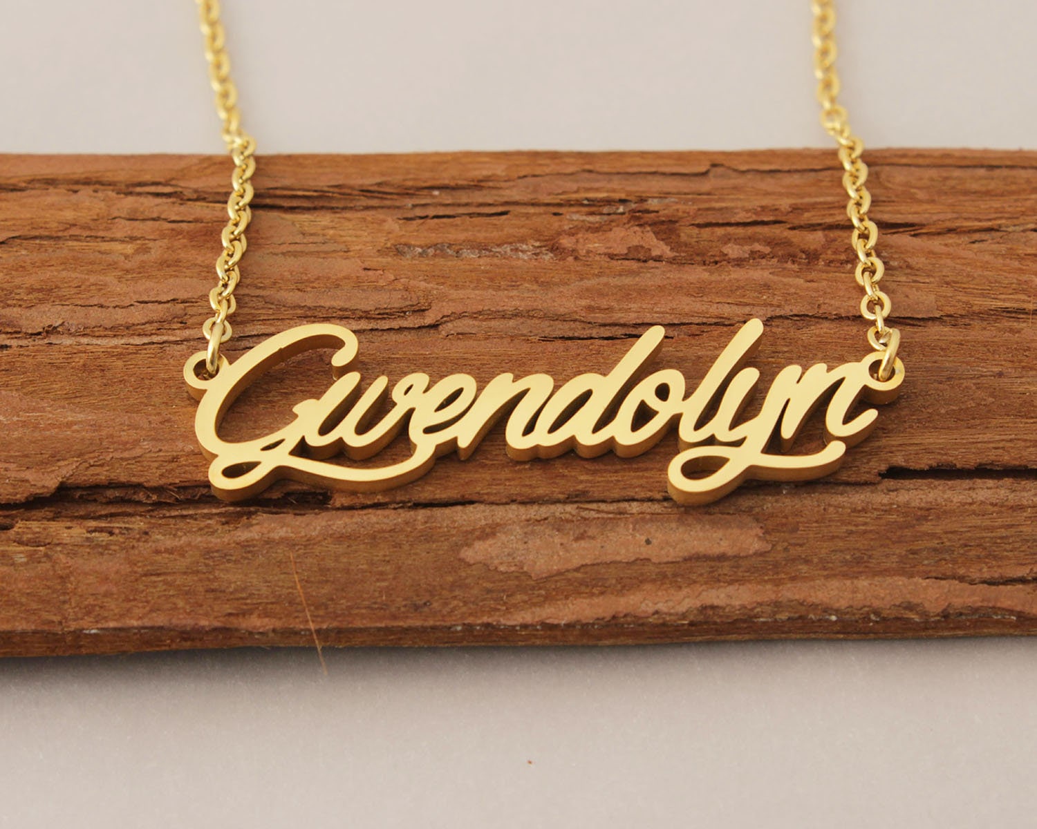 Gwendolyne Necklace Gwendolyne Necklace