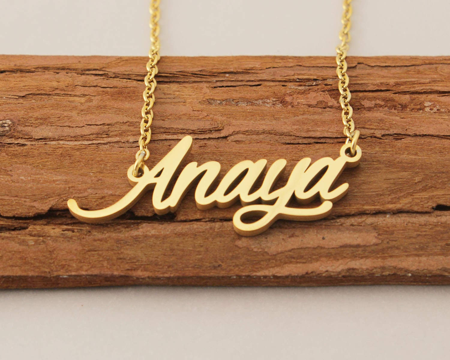 Anaya name locket deals