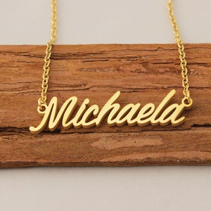 Collier de nom personnalisé, collier initial, collier de nom or personnalisé, collier de couples, collier d’amour cadeau de saint Valentin pour Michaela