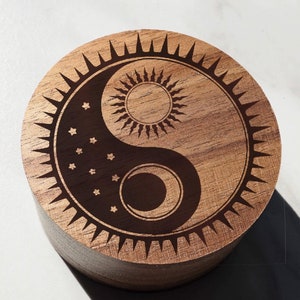 Sun and Moon Proposal Box, Sun and Moon Wedding Ring Box, Sun and Moon Love Engagement Ring Bearer Box, Sun Moon Jewelry, Yin and Yang Box