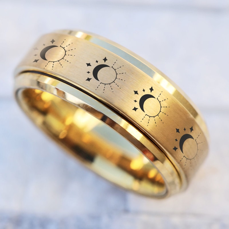 Sun and Moon Ring - Etsy