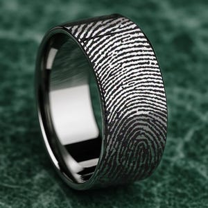 Actual Fingerprint Wedding Ring, Fingerprint Personalized Engagement Ring, Real Thumbprint Wedding Band, Custom Fingerprint Jewelry 8mm