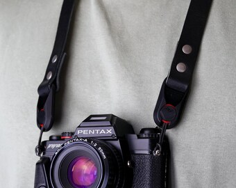 Leather Camera Strap: Quick Release Peak Design Anchors, Handmade in the UK, Canon Nikon Leica