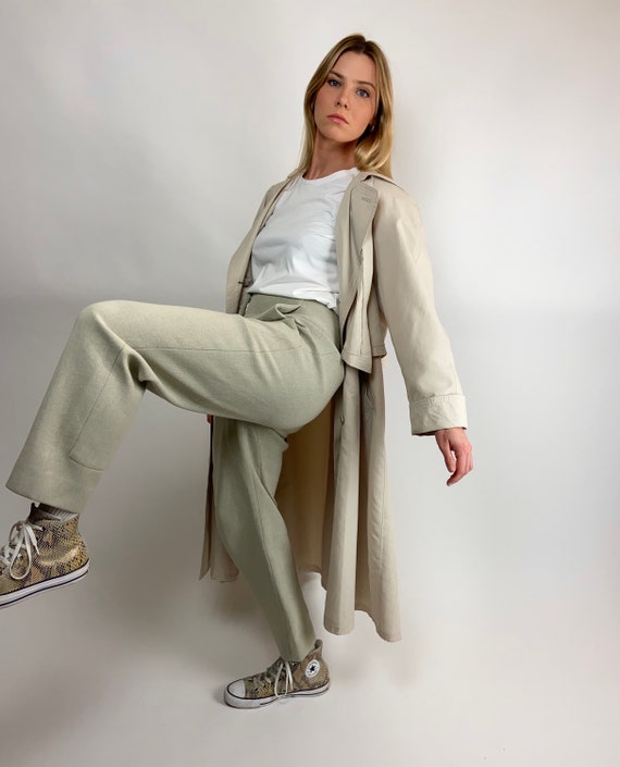 VINTAGE Light Trench Coat in Beige with Hood