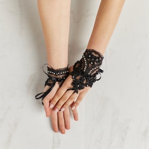 Elegante Brauthandschuhe Blumenmuster, fingerlose Brauthandschuhe mit französischer Spitze, Hochzeitshandschuhe, lange Spitzenhandschuhe, Hochzeitszubehör E19