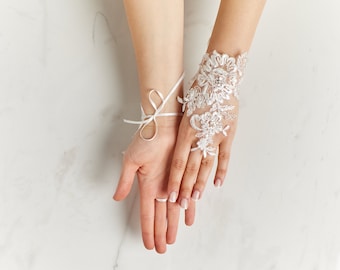 Elegant Bridal Gloves Floral Design, Fingerless Bridal French Lace Gloves, Wedding gloves, Long Lace Bride Gloves, Wedding Accessory E23