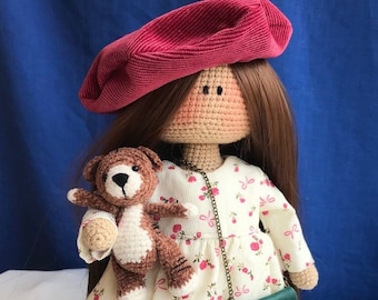 Poupée d'intérieur à vendre poupée aux cheveux longs de 30 cm (12 po.) au crochet en vêtements cousus poupée aux longs cheveux bruns poupée en robe à vendre