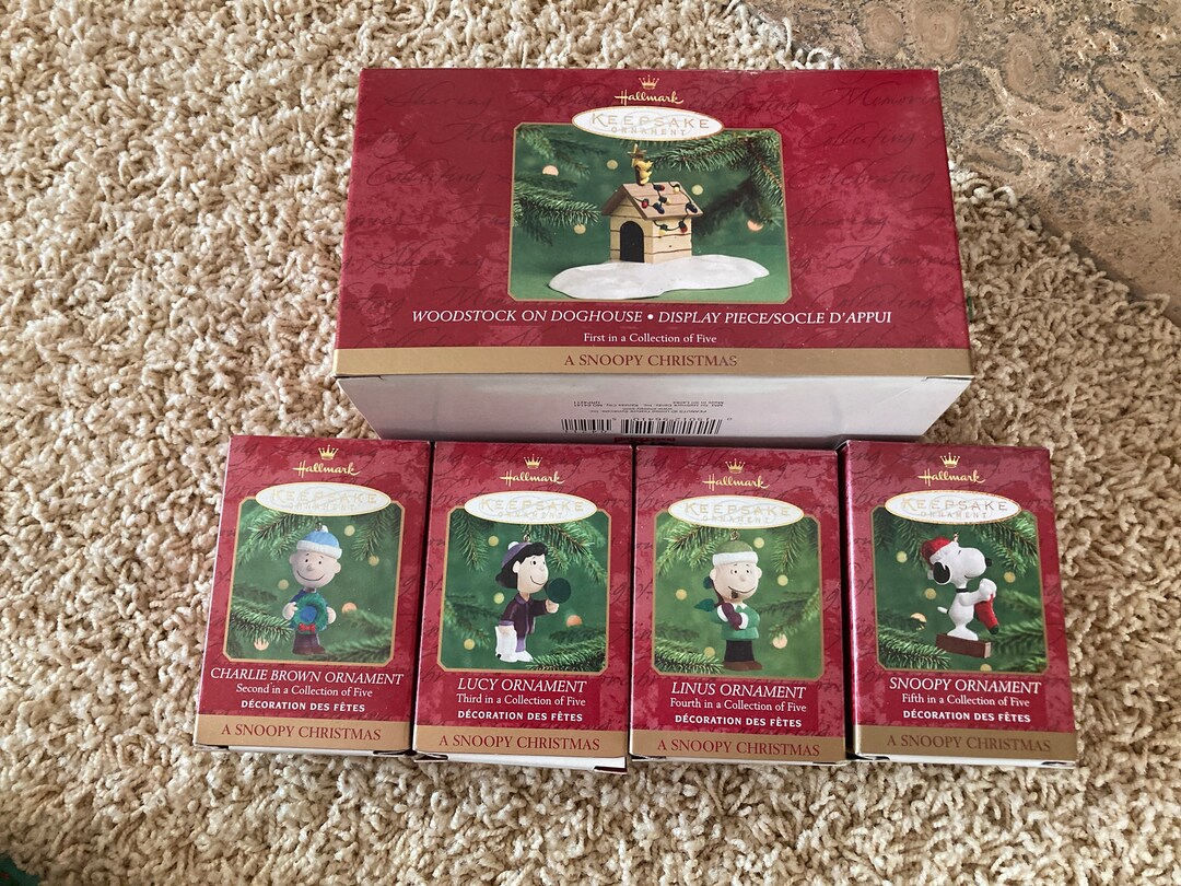 Hallmark snoopy christmas gifts