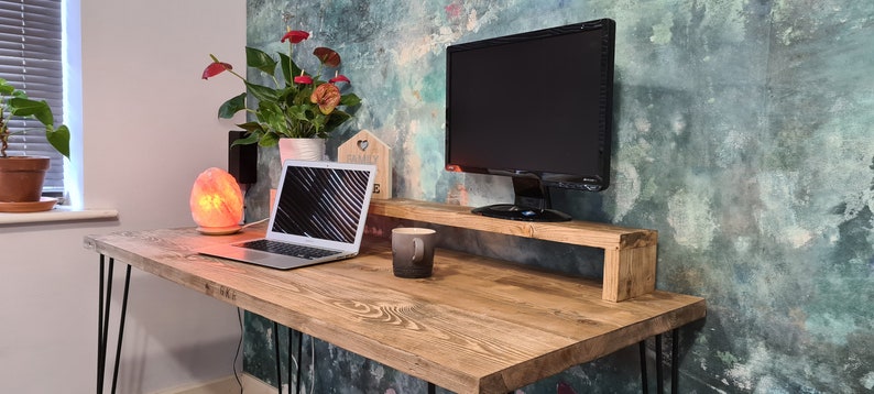 Rowlands Rustic Hand Built Monitor Shelf Stand bild 2