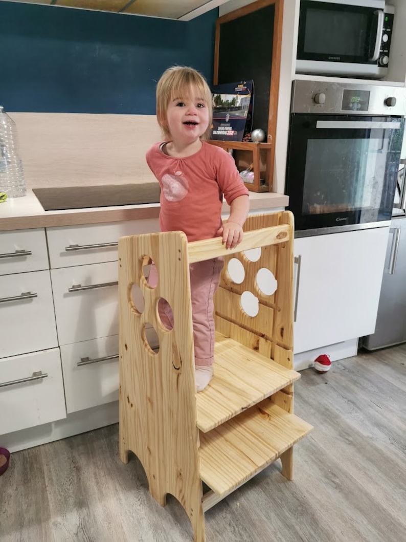 Scalable and convertible Montessori observation tower with all options Cercles