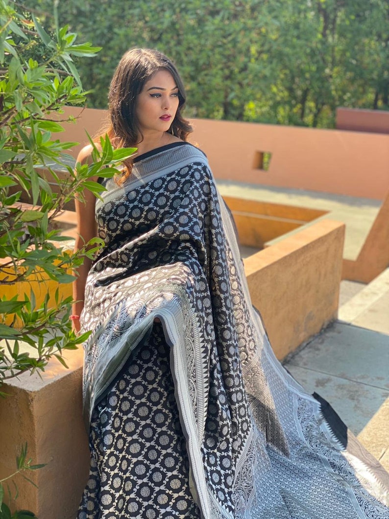 black color traditional banarasi saree for party wear styles sari with blouse Piece saree..