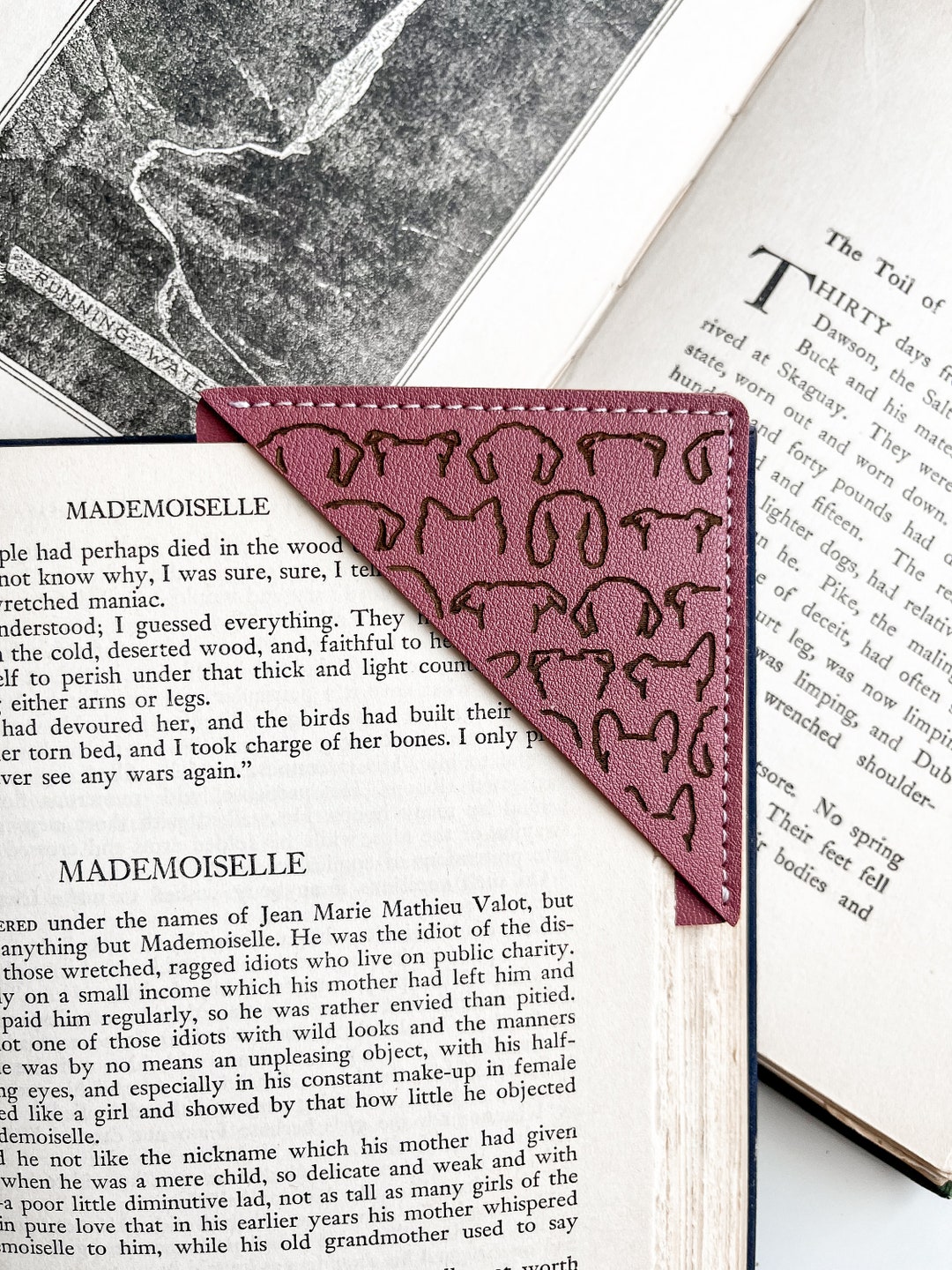 Dog Ear Bookmark the Right Way to Dog Ear a Page Clever Bookmark Gift