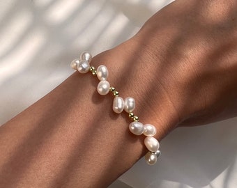 Bracciale di perle per donna, gioielli di perle vere fatti a mano, delicato braccialetto di perle, delicato braccialetto di perle d'acqua dolce, elegante braccialetto di perline