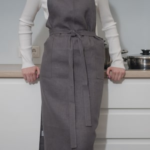 Linen Apron. Washed, Softened Linen Apron for Cooking, Gardening. Stylish and Functional Apron for Women and Men. Linen Apron With Pockets
