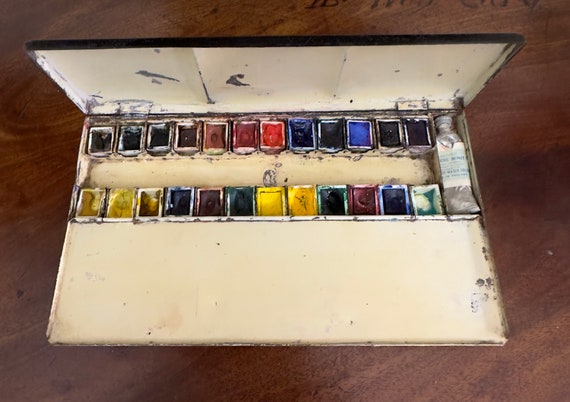 Antique Winsor & Newton Watercolour Paint Box Vintage Artists Painting Very  Unusual 