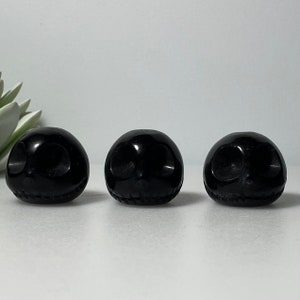 Black Obsidian Jack skull for protection, grounding and healing